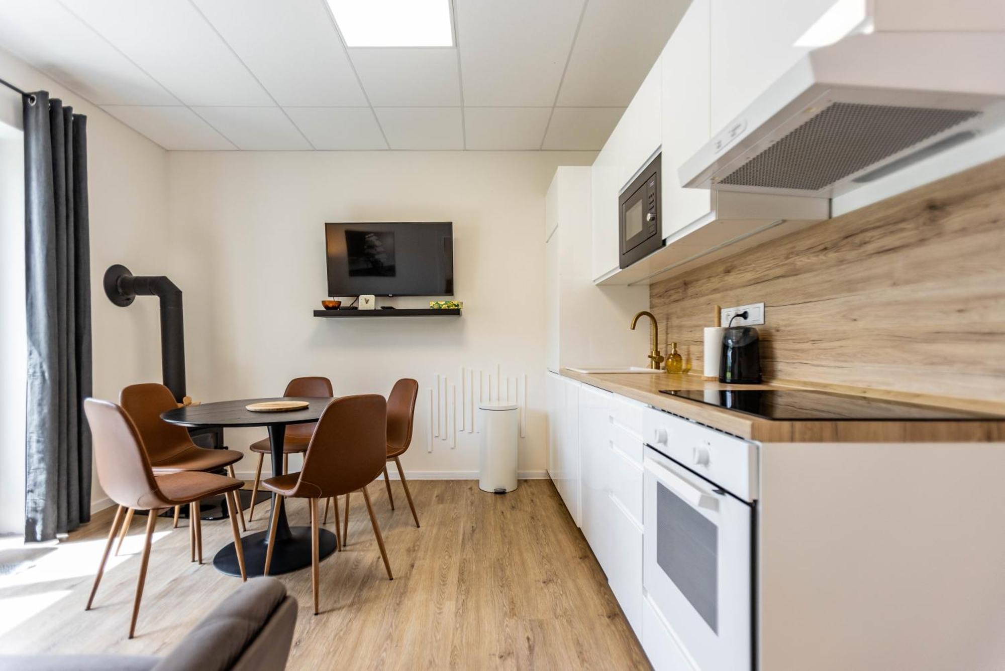 Stylish Apartment With Free Parking Zvolen Dış mekan fotoğraf